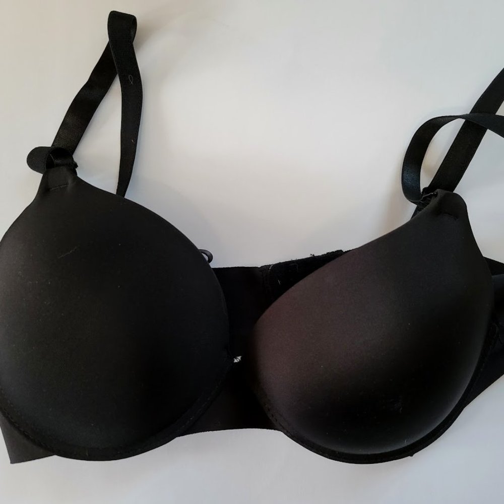 YMI‎ black bra 42C